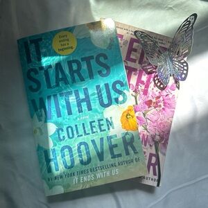 🌸It Ends With Us - book bundle🌸